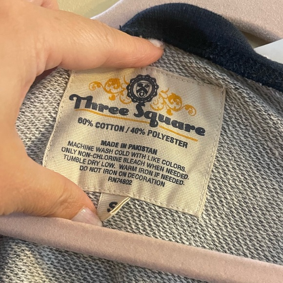 Three Square Penn State University sweatshirt, small - Picture 5 of 9